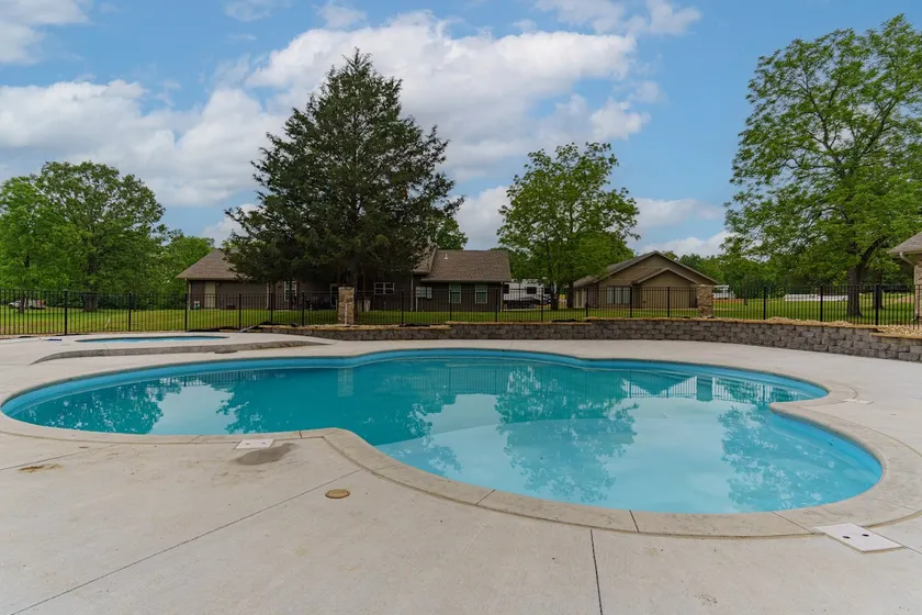 Pool Side Rustic Hickory Hideaway! - Image 1