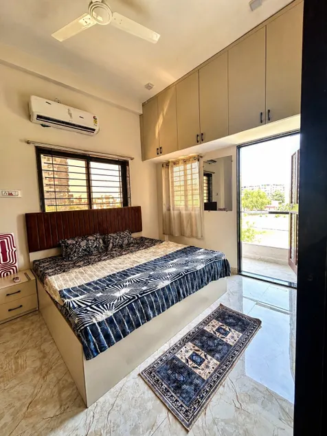 Calm Corner | 1BHK Flat + Balcony Stay in Indore - Image 1