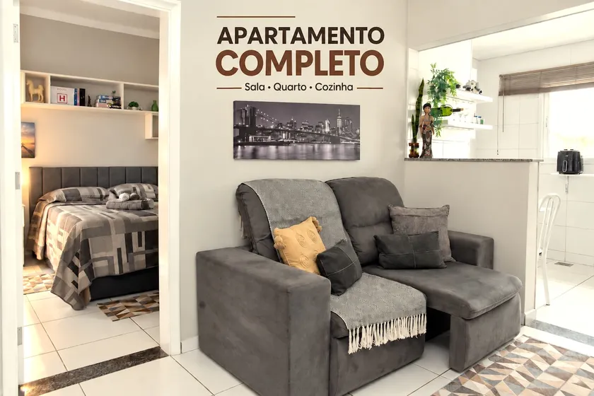 Fully renovated apartment | Air conditioning, parking space, and 5 min from CNP - Image 1