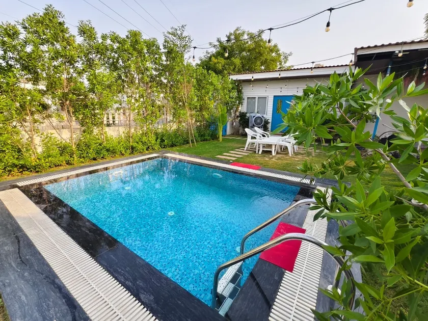 Lakeside Habitat by Zoomstay |Private Pool - Image 1