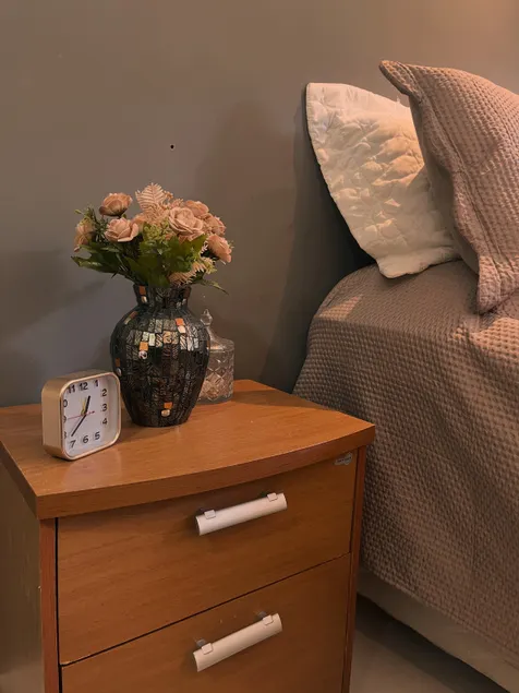Charming and Peaceful Apartment for Your Stay - Image 1
