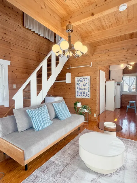 [Up to medium-sized dogs are OK] BBQ allowed / Private log cabin overlooking the sea / Holidays with pets - Image 1