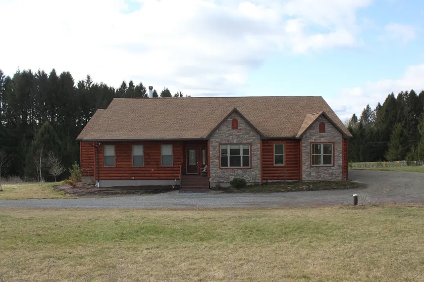 Spruce Tree Lodge - Image 1
