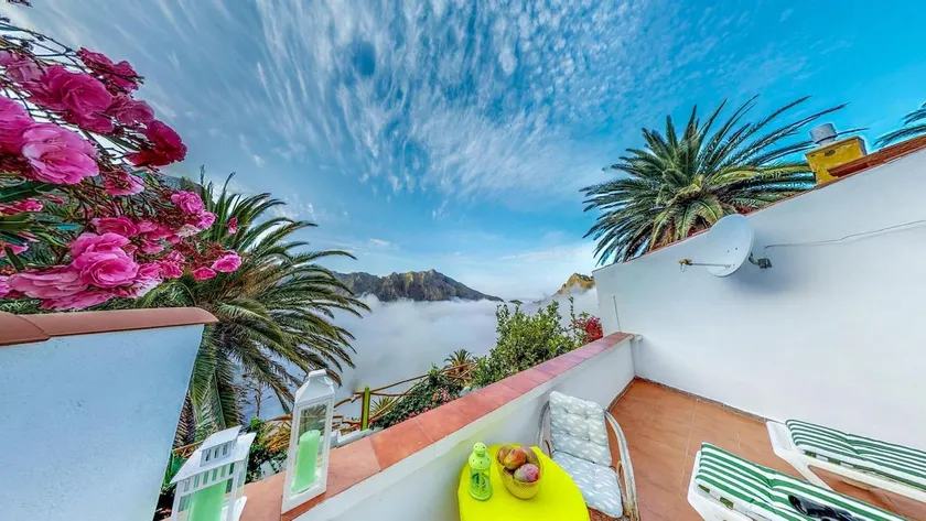 Sweet Home Masca - Image 1