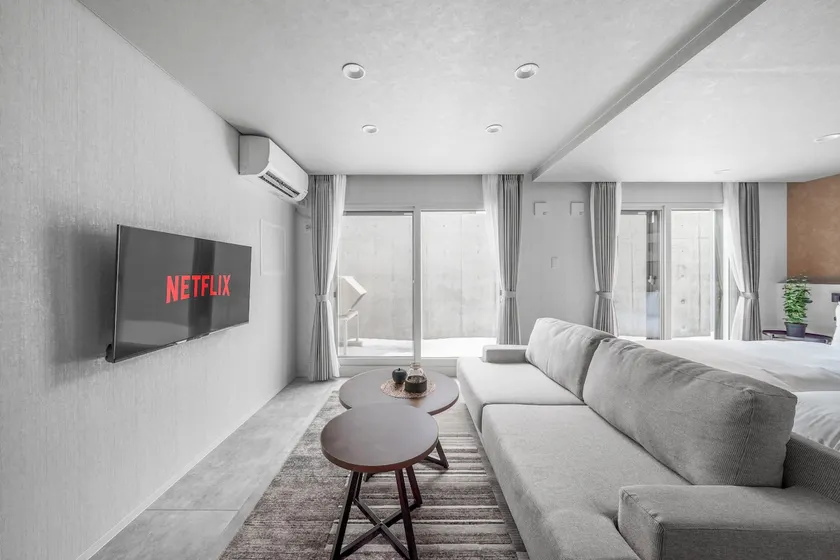 GRAN HILLS - Choose from 16 Private Apartments、... - Image 1