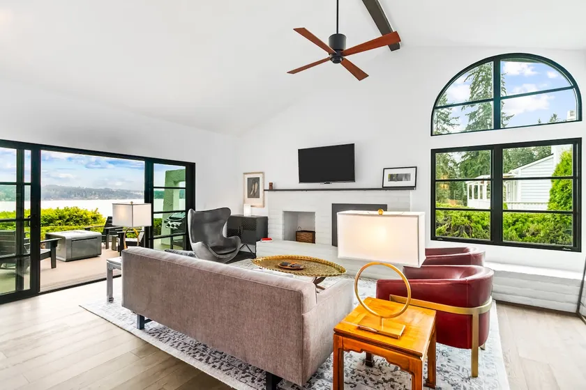 Greenbank Horizon Home - Water Views - Image 1