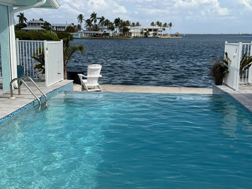 Waterfront Matlacha views! 2/2 Heated Pool Home - Image 1