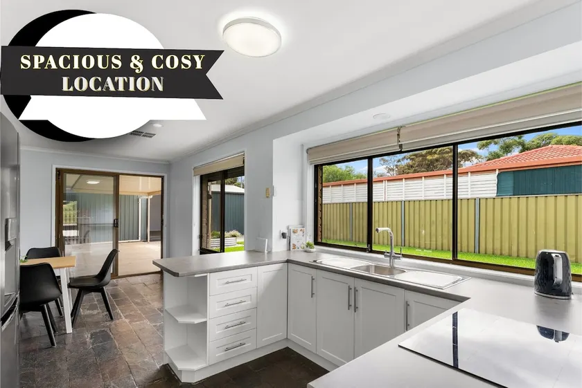 Inviting 5 Bedroom Home -Warm, Cosy & Spacious - Image 1