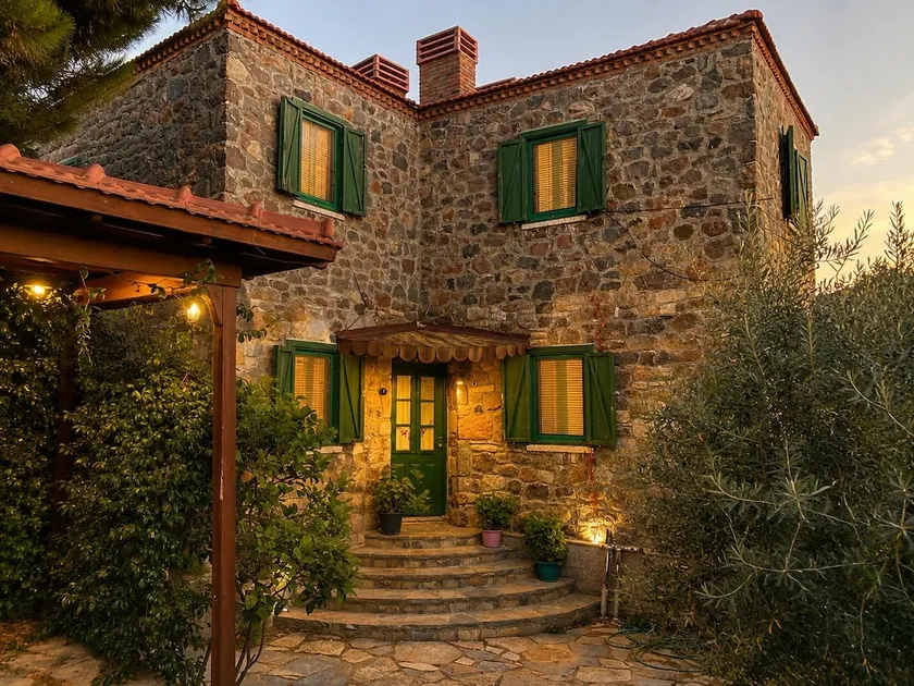 Yesil Ev Barbaros - Stone House - Image 1
