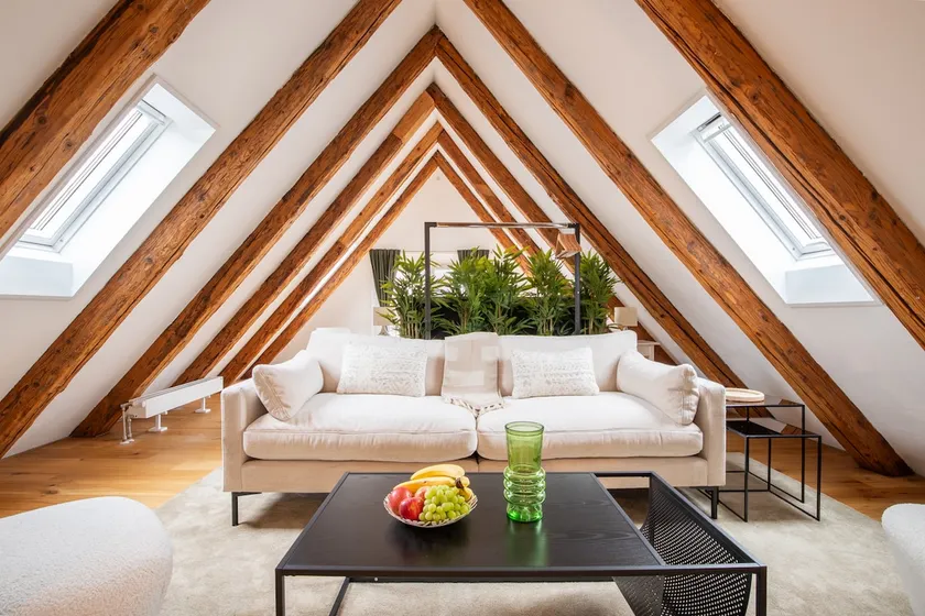 Spacious Apartment in Central Basel near Rhine - Special TOP LUX 42 Apartment, Basel, up to 6 guests - Image 1