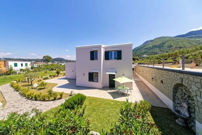 La Bella Forianella - Image 1