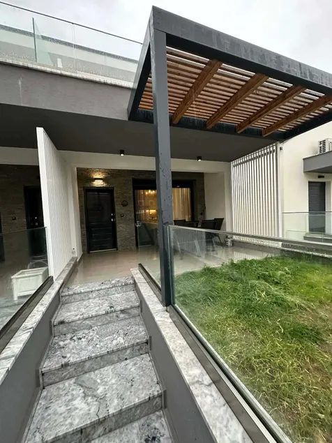 Alexandros Villa - Image 1