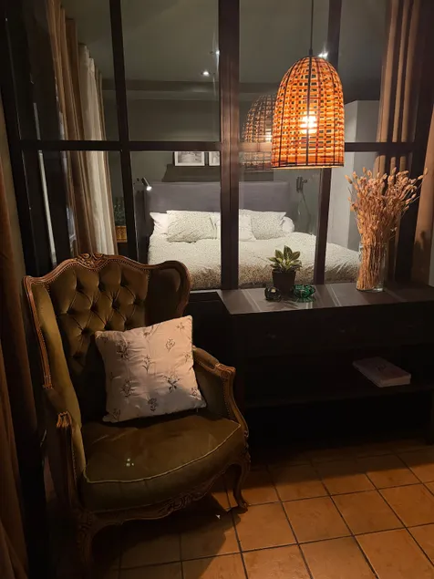 Cozy & centrally located accommodation - Image 1