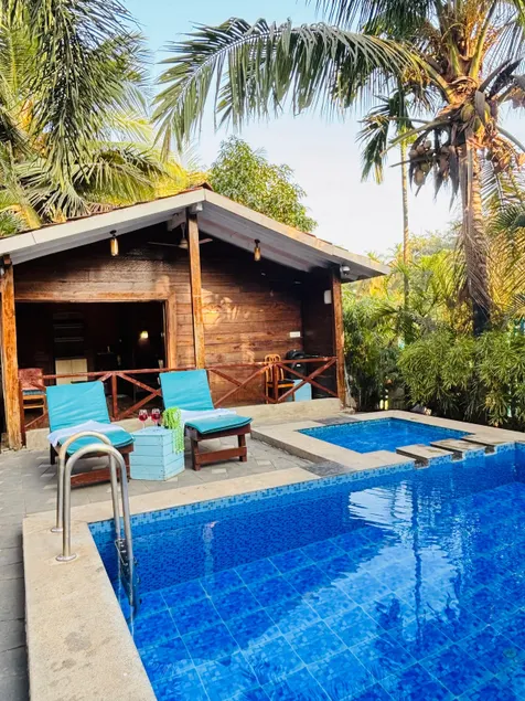Coconut Tree Villa and 2 Cottages with Private Pool - Image 1