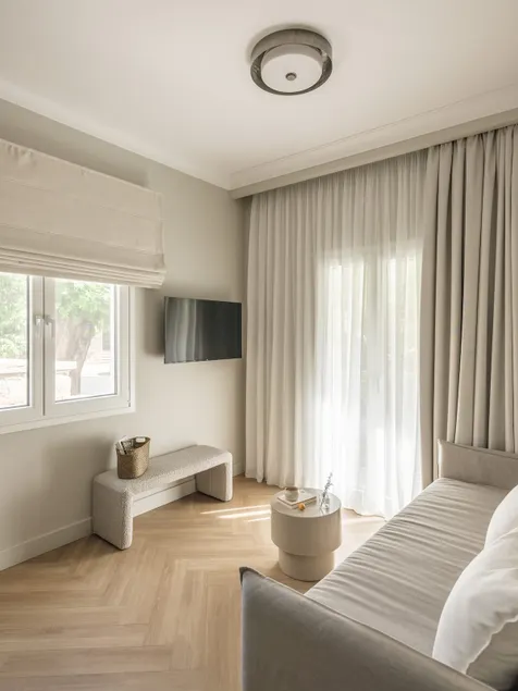 Om Living Volos 01 Comfort Apartment with Balcony - Image 1