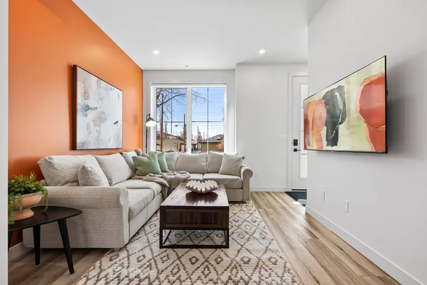 Rooftop Patio | King Bed | 2 Ensuites + Garage - Image 1