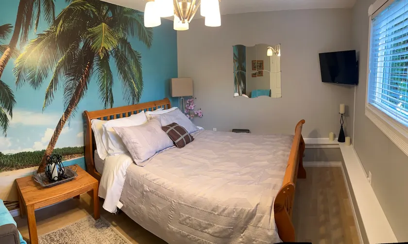 Cozy Maple Ridge Oasis - Image 1