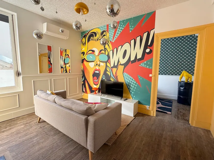 “Le Pop Art” with parking - Image 1