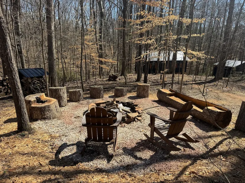 Grinning Mule Lodge - Image 1