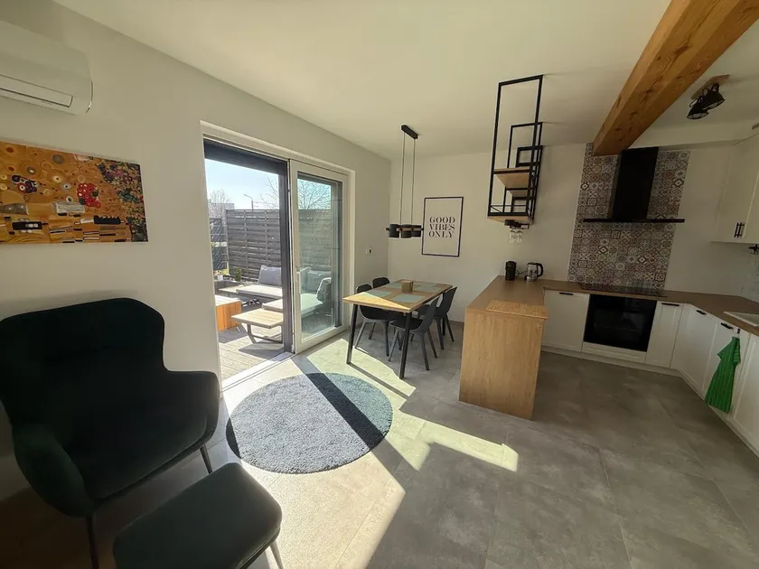 Sunny apartment with a garden in the center of Jaworzno - Image 1