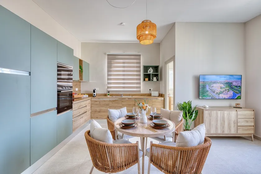 Alley Suites - New Double room by SF Homes - Image 1