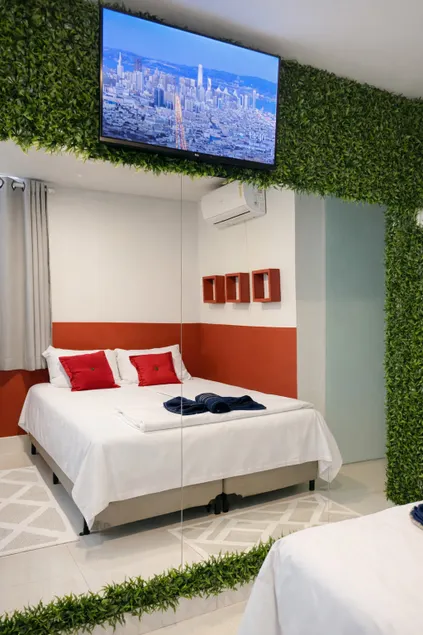 Guesthouse on Rua do Porto, downtown. Comfortable suite. - Image 1