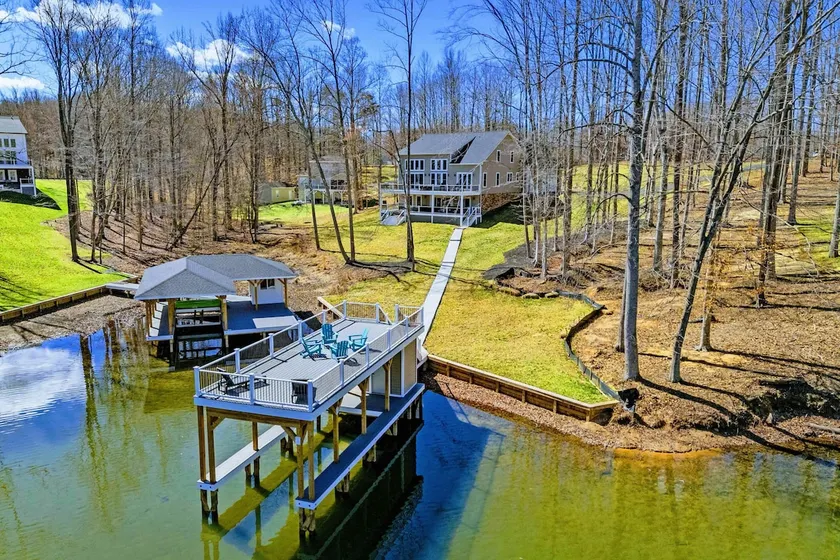 Lakefront Lake Anna, Boat Dock, Hot Tub, Movie The - Image 1