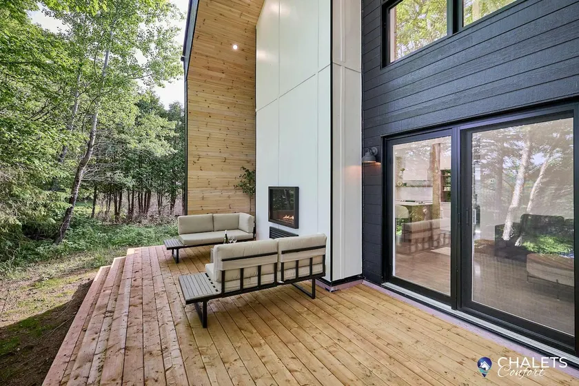 Altitude - Waterfront and Pet friendly - Image 1