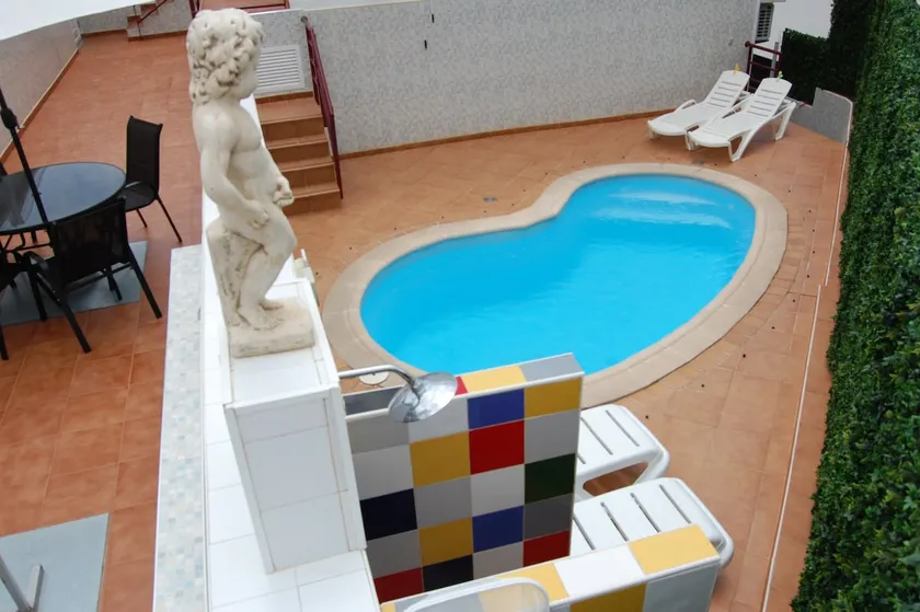 Full Villa House with private pool and solarium - Image 1