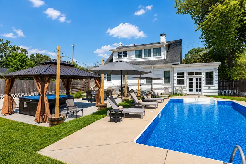 Private Pool + Pickleball + Hot Tub | Ft. Benning - Image 1