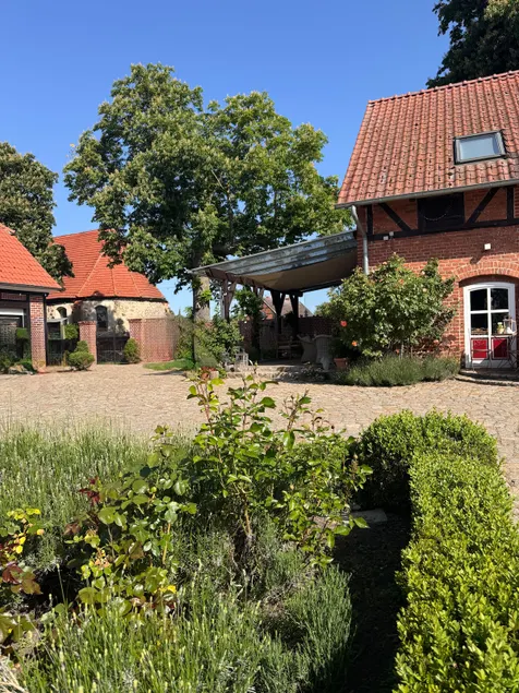 Charming apartment in Bombeck - Image 1