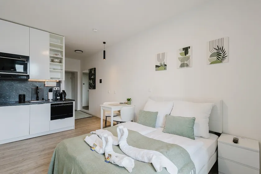 Design Studio with Balcony | Near the Danube - Image 1