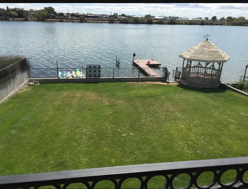 Family Fun on the Lake - Image 1