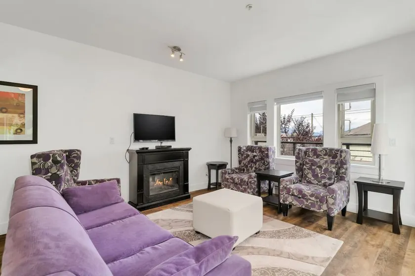 Modern Retreat · 2BR · Harrison Village - Image 1
