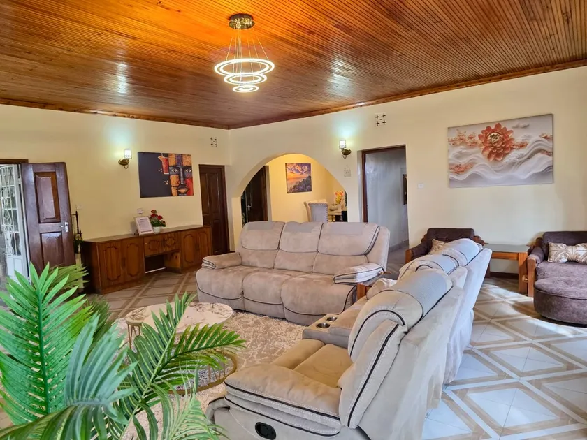4 bedroom Boma Naivasha - Image 1