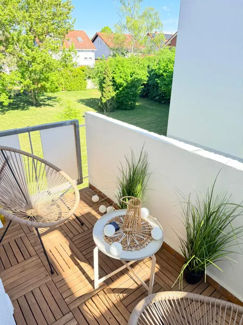 Cozy designer apartment with balcony near Mainz - Image 1