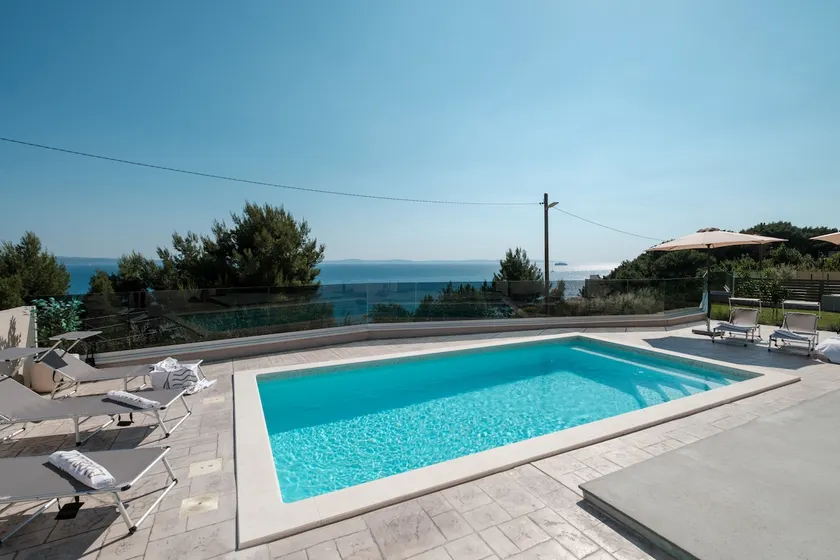 Holiday Home Zarello with Private Pool next to the Sea - Image 1