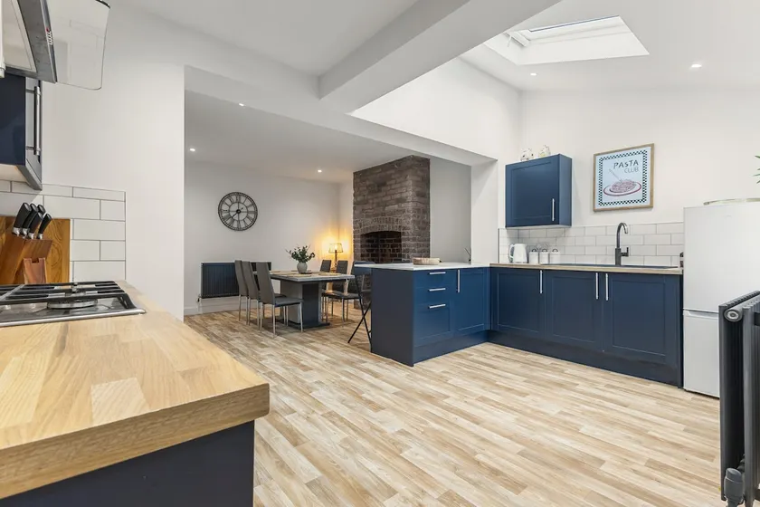 Potovens Place - Image 1