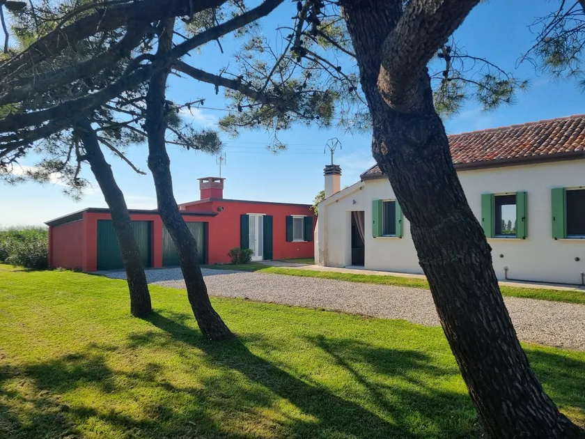 podere67_ Casa Rossa_ in the heart of the Po Delta - Image 1