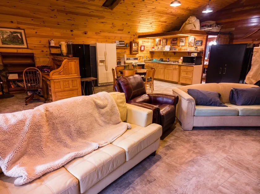 Lazy River Bunk House - Image 1
