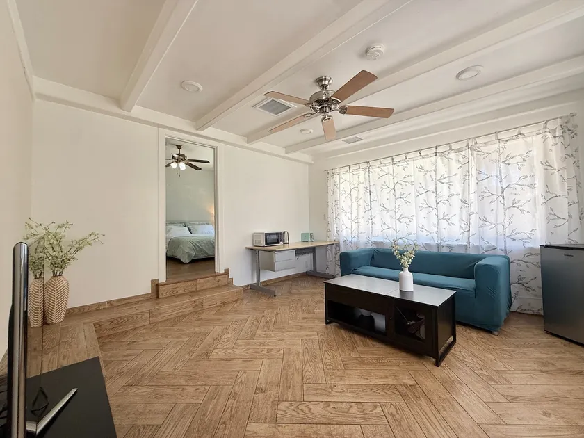 Hermosa Home-Cozy Suite with Private Entrance - Image 1