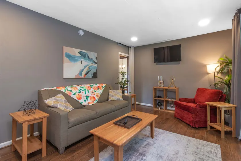 Serene Family House w/ Fenced Yard & Free Parking - Image 1