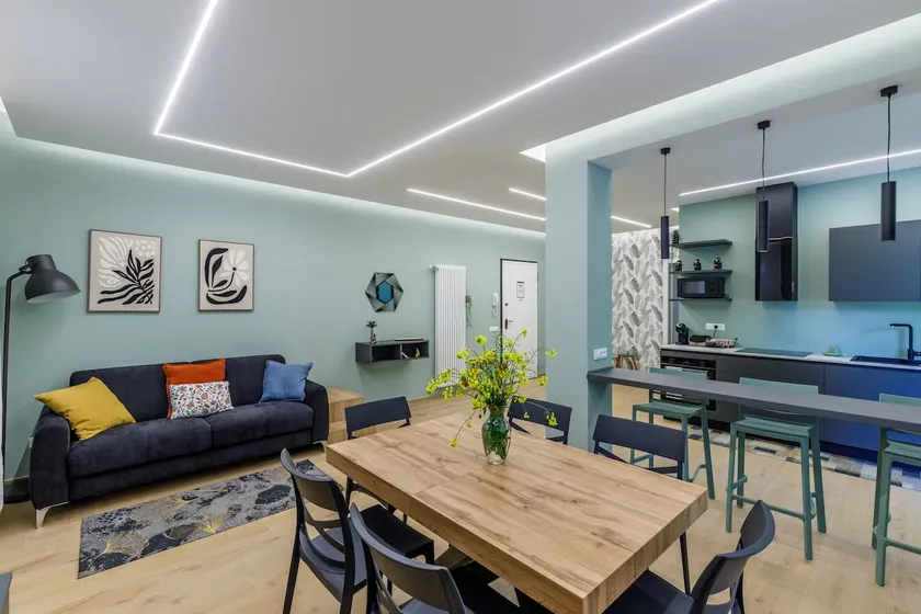 Residence Campo Dei Fiori Free Parking and WiFi - Image 1