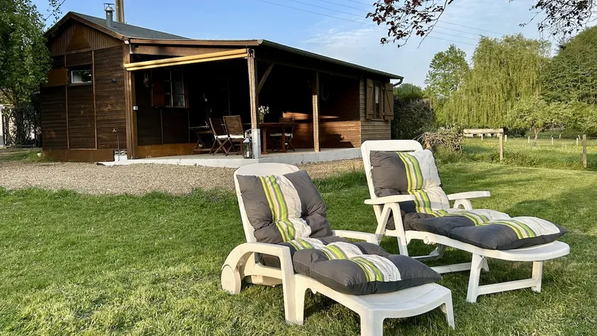 Cozy 4-Person Chalet *River *Pets *25 min from Le Mans - Image 1