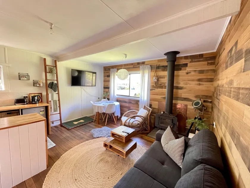 Nutshell Cottage - Totally Dog Friendly - Image 1