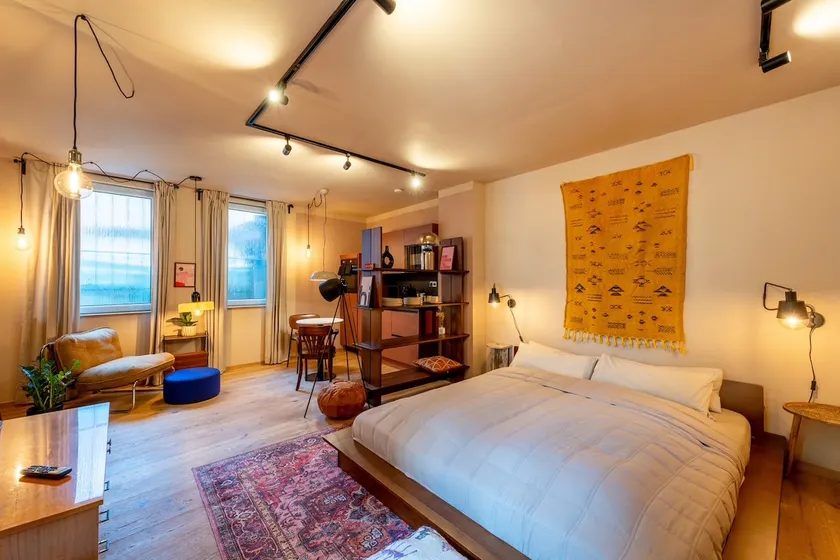 Stylish First-Floor Apartment | Near the Trade Fair Grounds - Image 1
