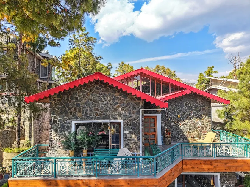 Pet-friendly Villa W/ Views & Terrace Sit-Out - Image 1