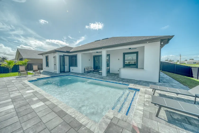 Serenity Luxe Villa - Image 1