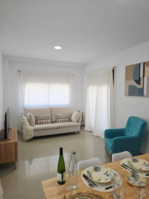 Ona Vacaciones Apartments, Penthouse on Mi Beach. - Image 1