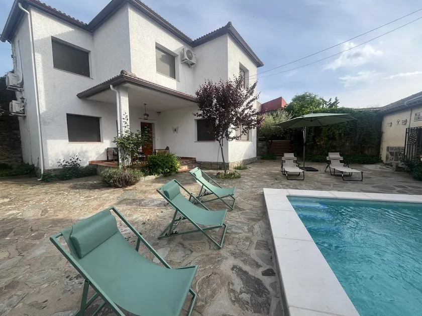 Mi Casa del Pueblo - Image 1